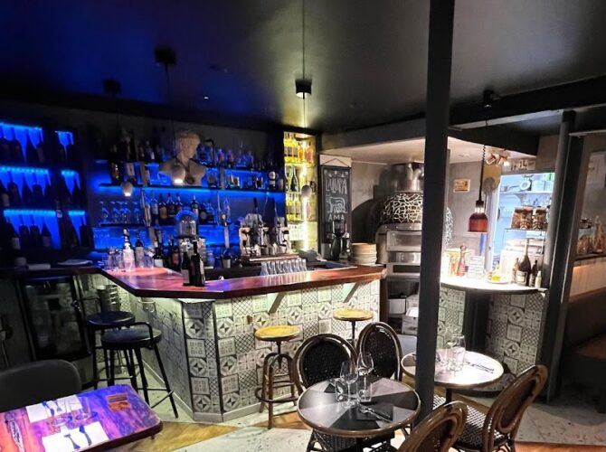 Restaurant Augusto Pizzeria à Paris, France