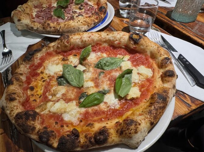 Restaurant Augusto Pizzeria à Paris, France