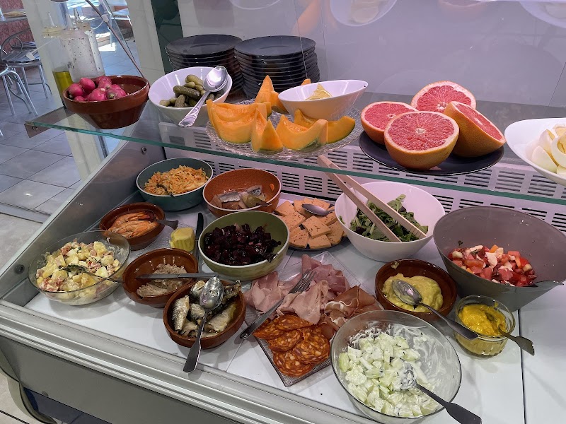 Restaurant Aux buffets d’anatole à Pézenas, France