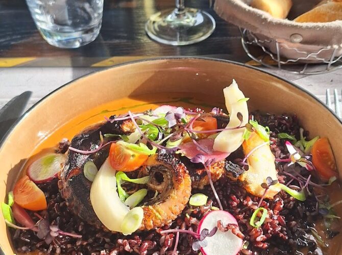 Bar restaurant mar vivo à La Seyne-sur-Mer, France