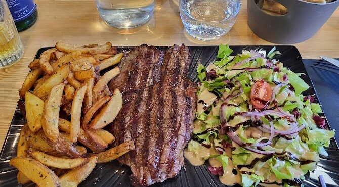 Basta Restaurant Café à Gap, France