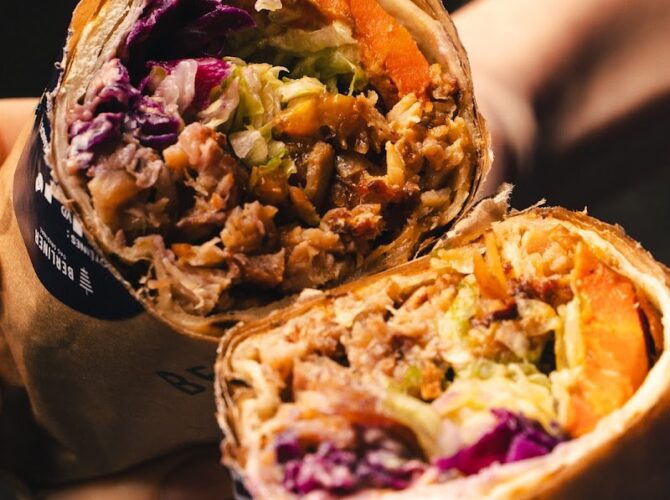 Restaurant Berliner Das Original – Kebab à Paris, France