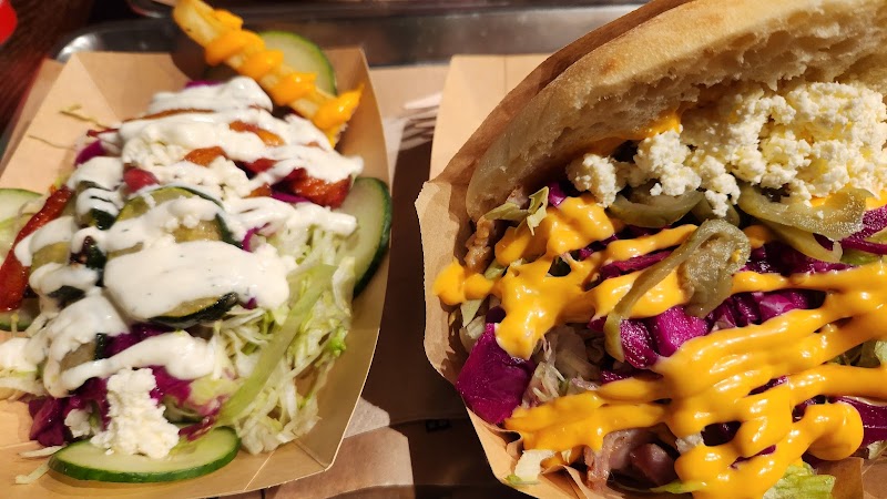 Restaurant Berliner Das Original – Kebab à Paris, France