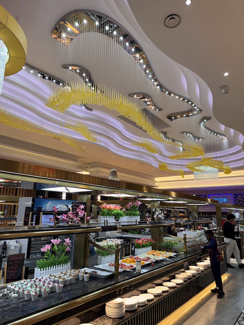 Best Wok – Restaurant à volonté à Roissy-en-Brie, France