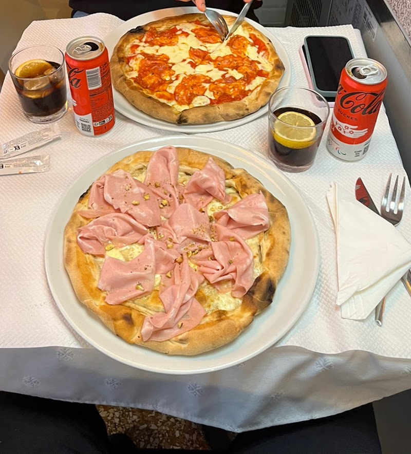 Restaurant BISTRÒ MILANO à Cannes, France — photo 3