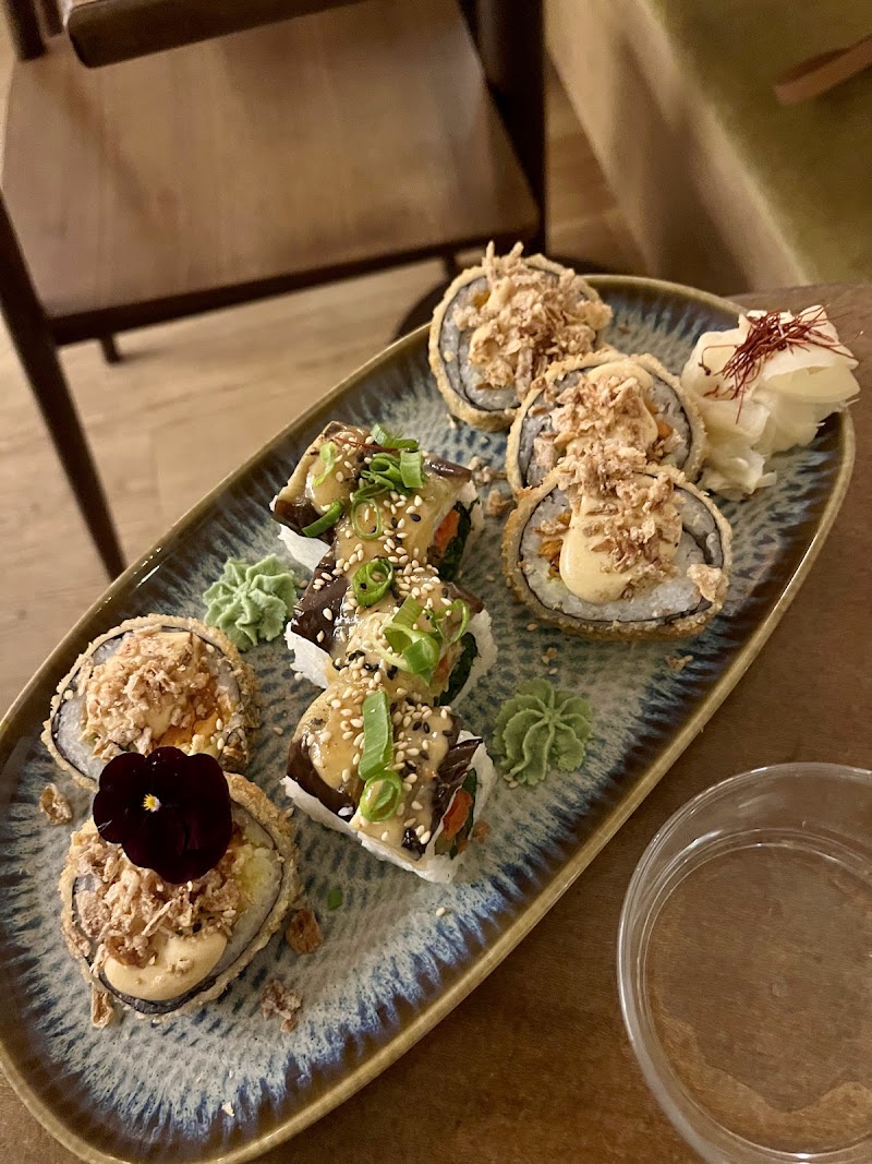 Restaurant Bloom Sushi Wagram à Paris, France