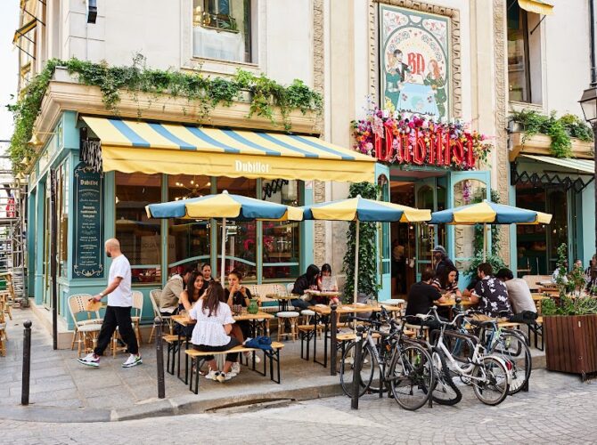 Restaurant Brasserie Dubillot à Paris, France