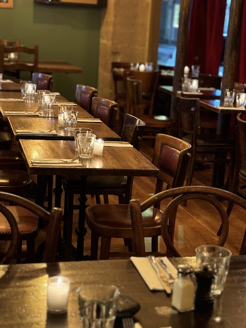 Restaurant Brasserie Lola à Paris, France