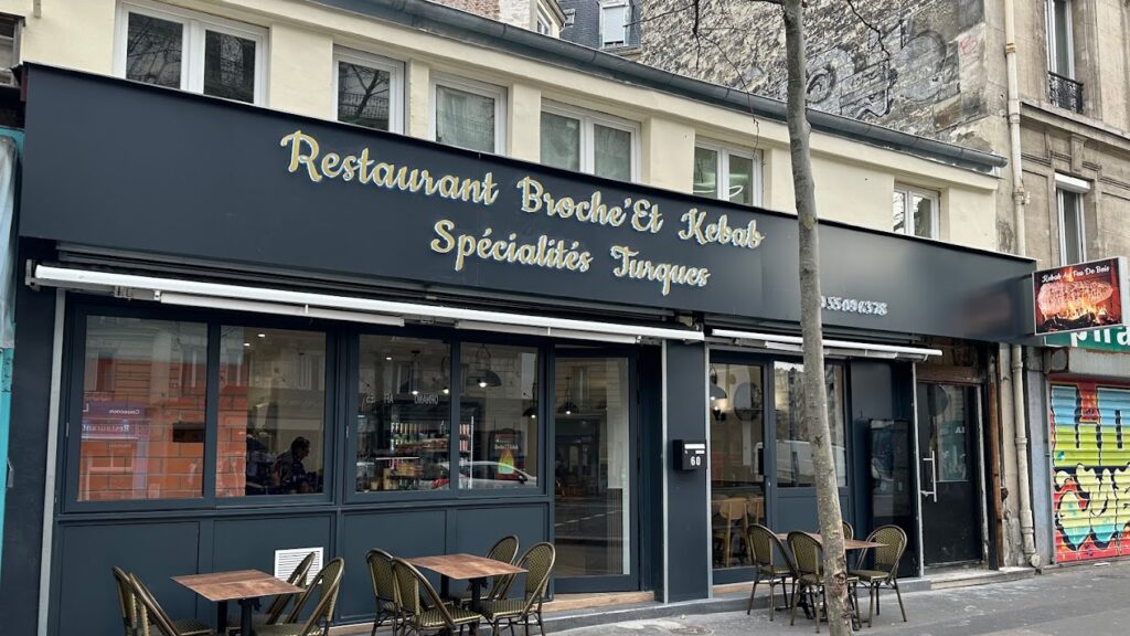 Restaurant Broche’ET Kebab à Paris, France