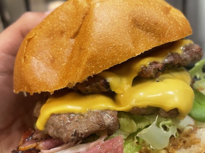 Restaurant Burger Artisanal à Lyon, France