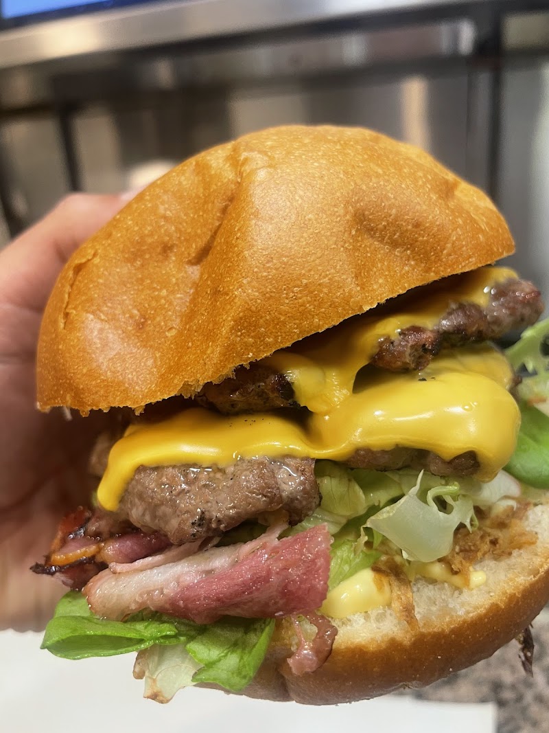 Restaurant Burger Artisanal à Lyon, France