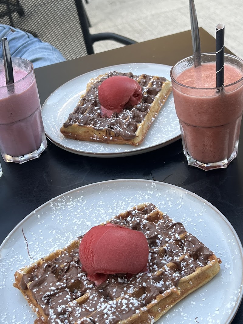 Restaurant Campus Food Court à Champs-sur-Marne, France