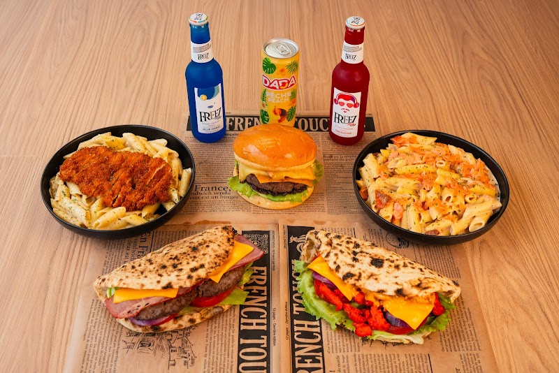 Restaurant Cantine Avenue | Burger, Sandwich & Pasta à Pontault-Combault, France