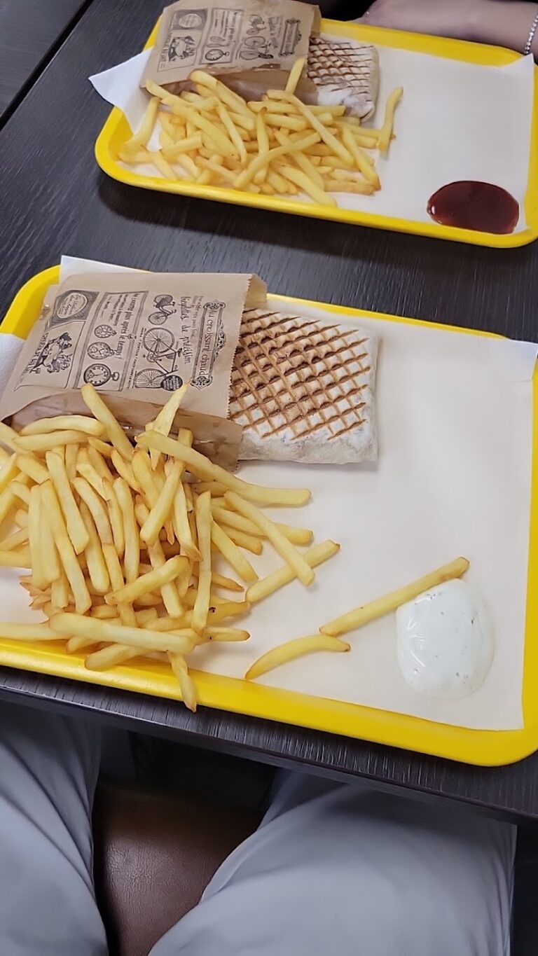 Restaurant Carthage Foods à Tours, France