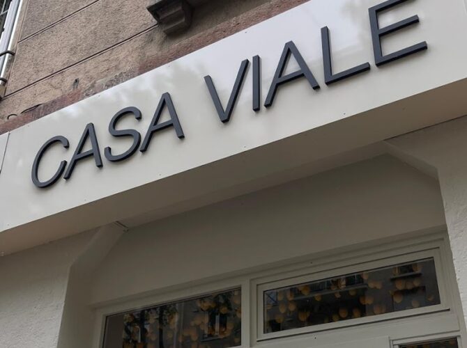 Restaurant casa viale lyon 8 à Lyon, France