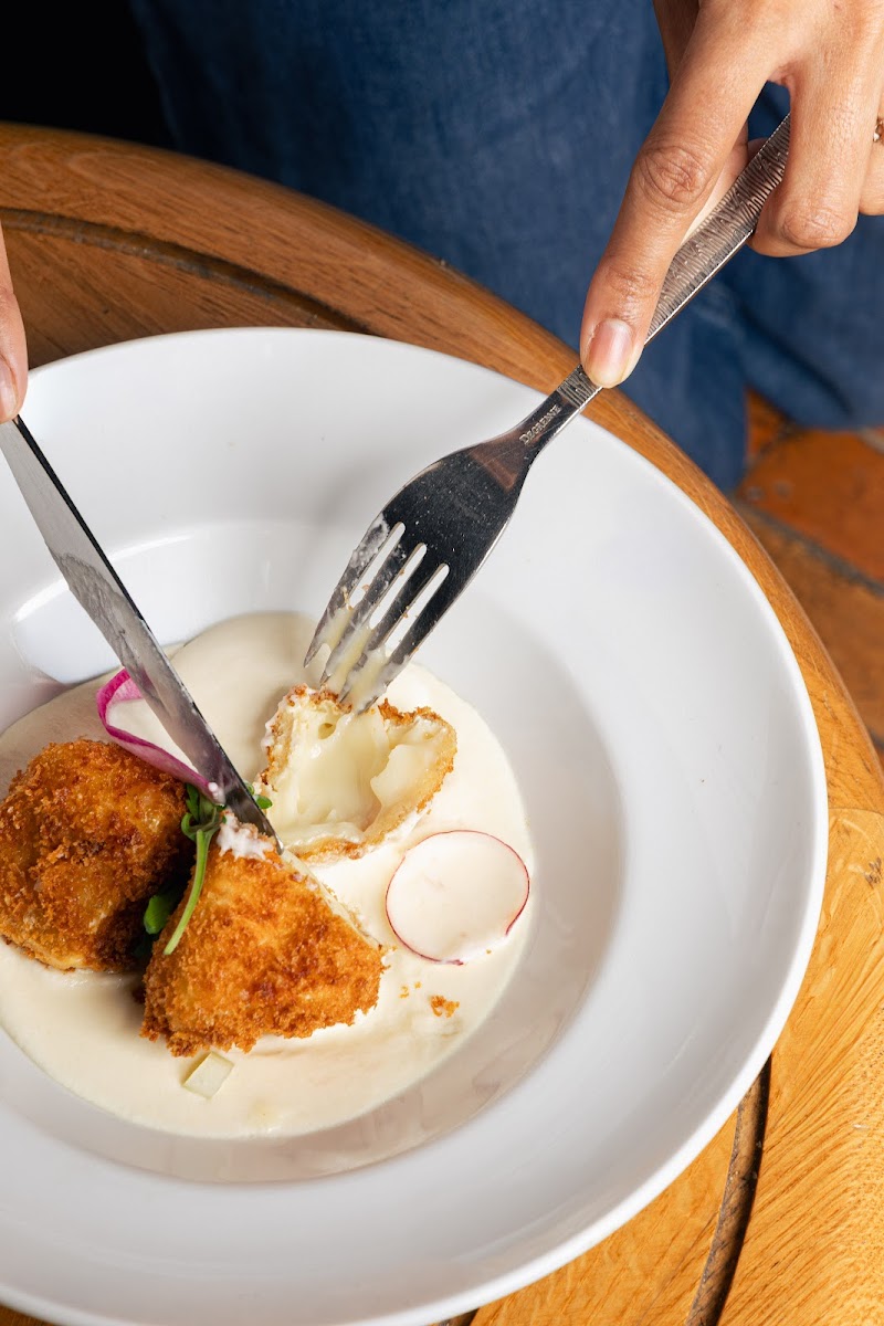 Chez Alphonse – Restaurant Français Paris 14 à Paris, France