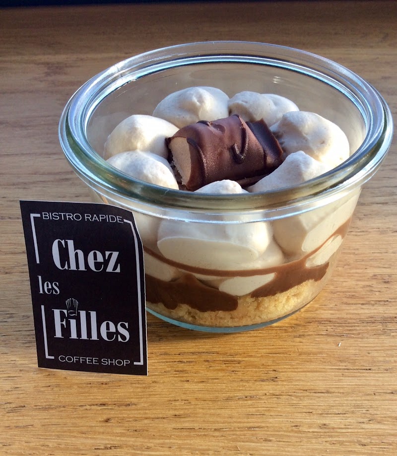 Restaurant Chez les filles Bistro rapide & Coffee Shop à Challes-les-Eaux, France