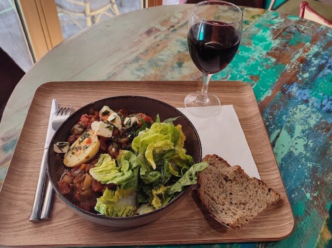 Restaurant “Chez Les Filles” resto sur place ou à emporter à Gap, France