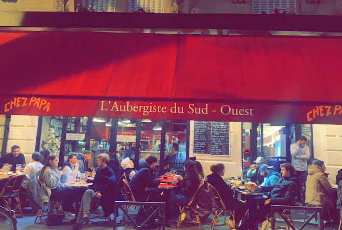 Restaurant Chez Papa Montparnasse vavin à Paris, France