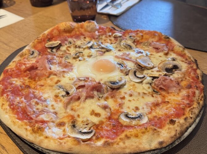 Restaurant Chez Toni – Ristorante Pizzeria dal 1972 à Schifflange, Luxembourg