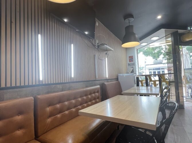 Restaurant Chicken Beef à Tours, France