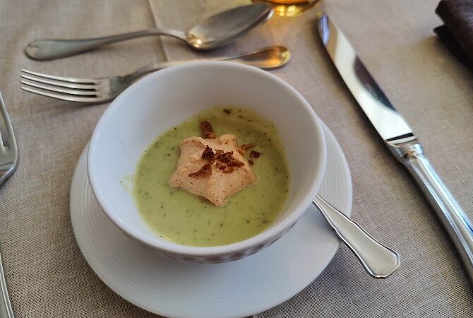 Restaurant christine et Pierre Rulliere à Chénérailles, France