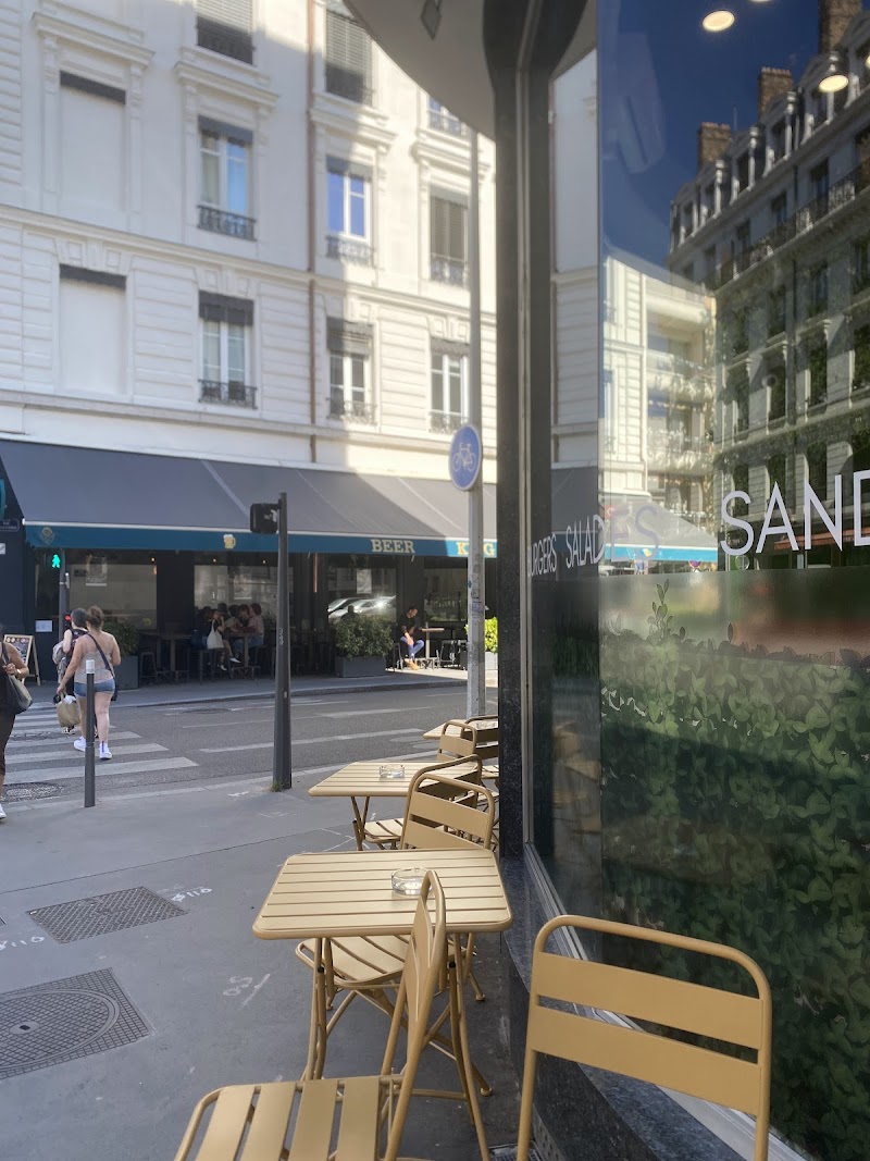 Restaurant Corner Food à Lyon, France