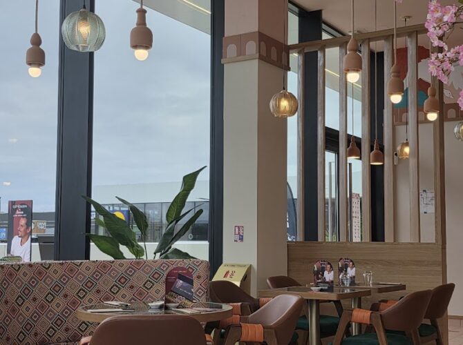 Restaurant Côté Sushi Reims Cormontreuil à Cormontreuil, France