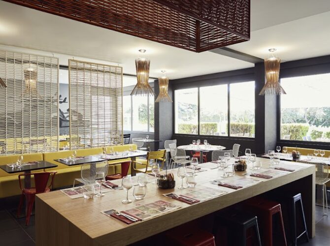 Restaurant Courtepaille Toulon La Seyne sur Mer à La Seyne-sur-Mer, France