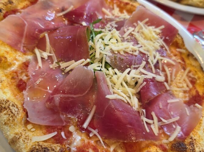 Restaurant Da Adriano Pizzeria e Trattoria à Dijon, France