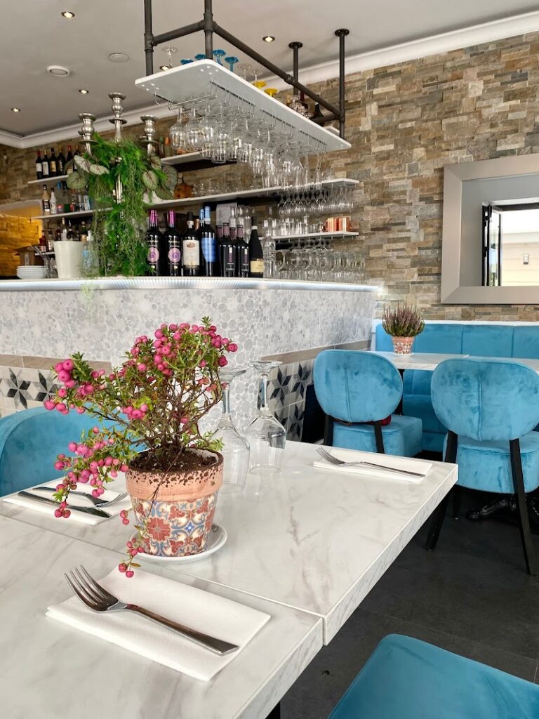 Restaurant Da Tina 33 Cannes à Cannes, France