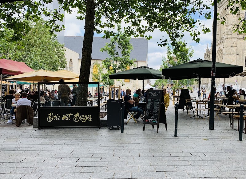 Restaurant Deiz Mat Burger à Rennes, France