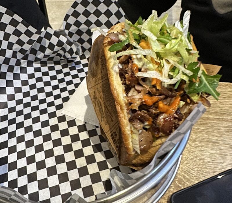 Restaurant Döni Berliner Paris à Paris, France