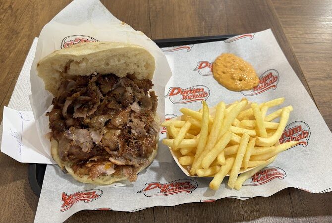 Restaurant Durum kebab centre Marseille à Marseille, France