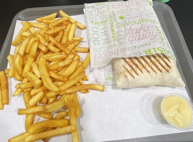 Restaurant EAT NIGHT 2 à Reims, France