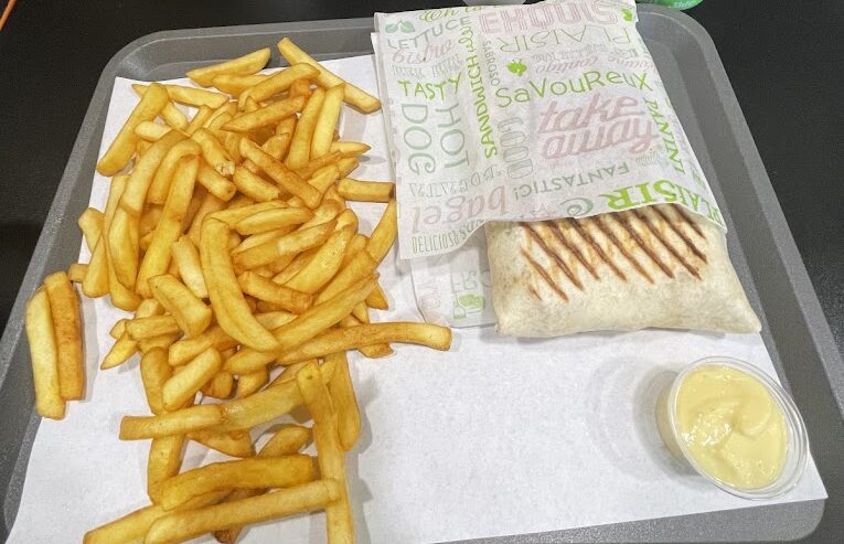 Restaurant EAT NIGHT 2 à Reims, France