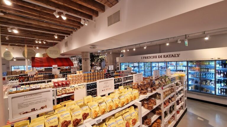 Restaurant Eataly à Paris, France — photo 1