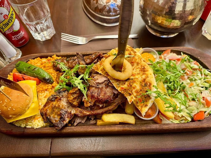 Restaurant Efendi Grill House Turc à Paris, France