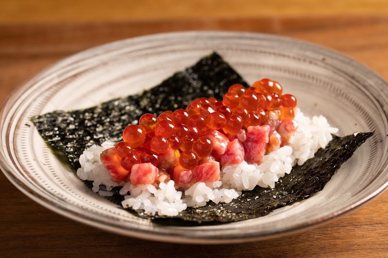 EnYaa (Restaurant & Cave à Saké et Champagne) à Paris, France