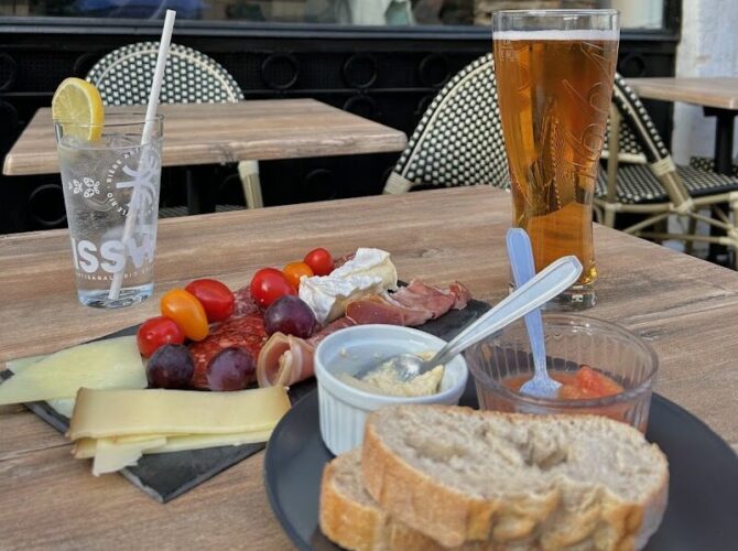 Restaurant es aQui à Pézenas, France