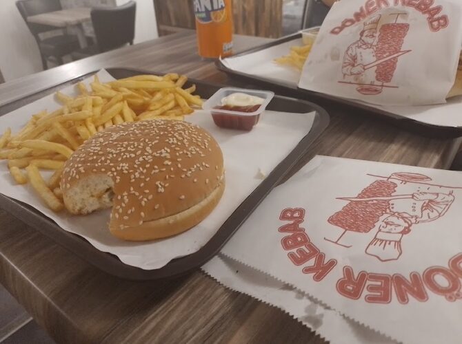 Restaurant Express Kebab à Tours, France