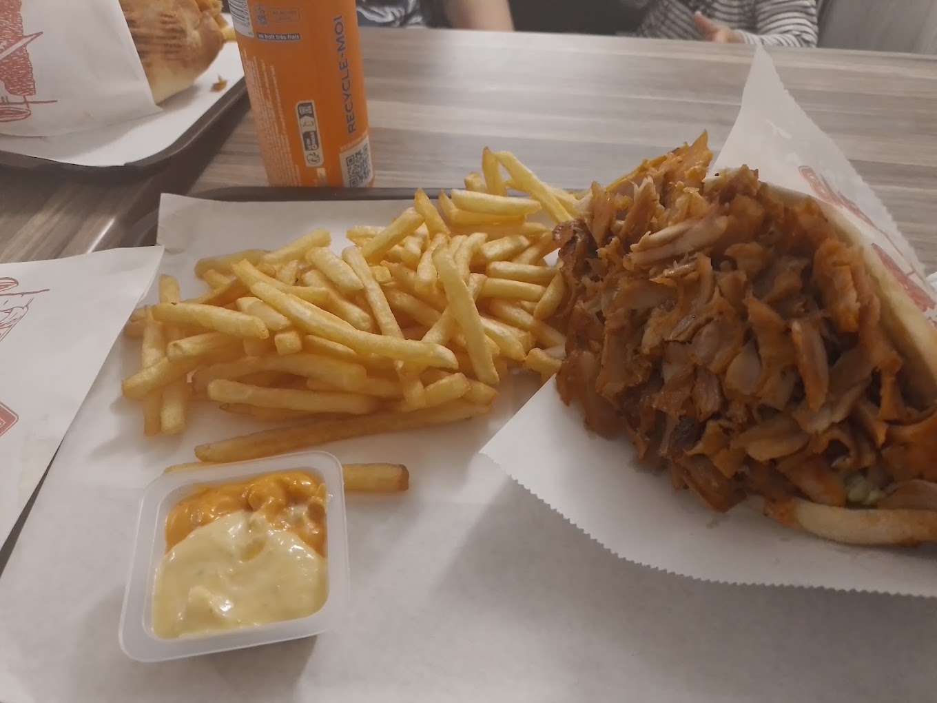 Restaurant Express Kebab à Tours, France — photo 2