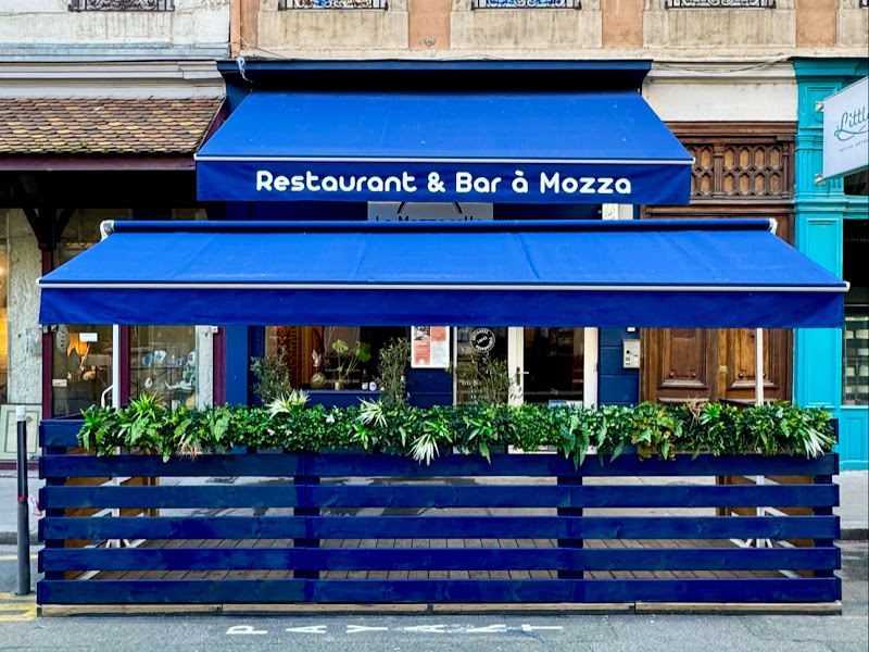 Restaurant 🇮🇹 La Mozzarelle 🤍 à Lyon, France