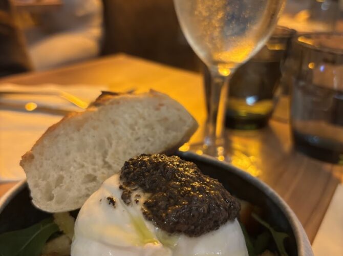 Restaurant 🇮🇹 La Mozzarelle 🤍 à Lyon, France