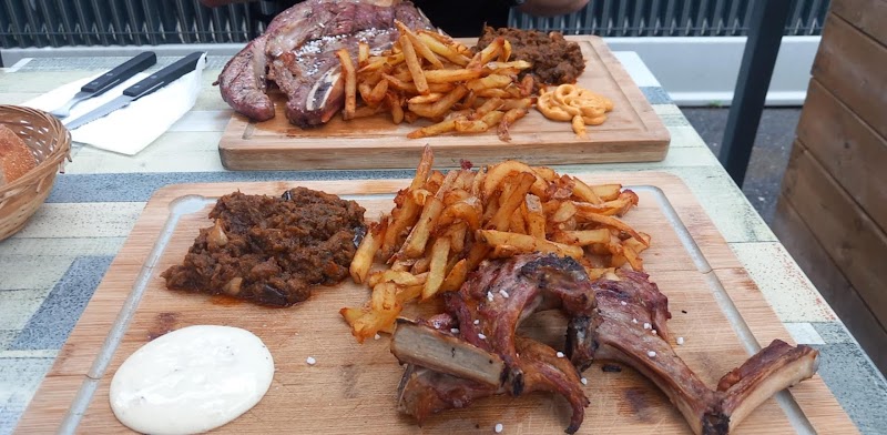 Restaurant FAMILY GRILL à Agen, France