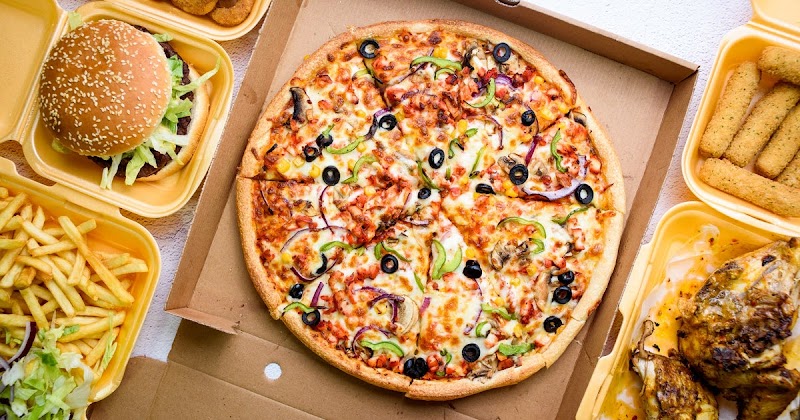 Restaurant Family Pizza 369 à Reims, France