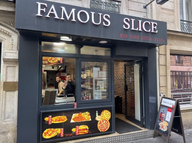 Restaurant FAMOUS SLICE à Paris, France