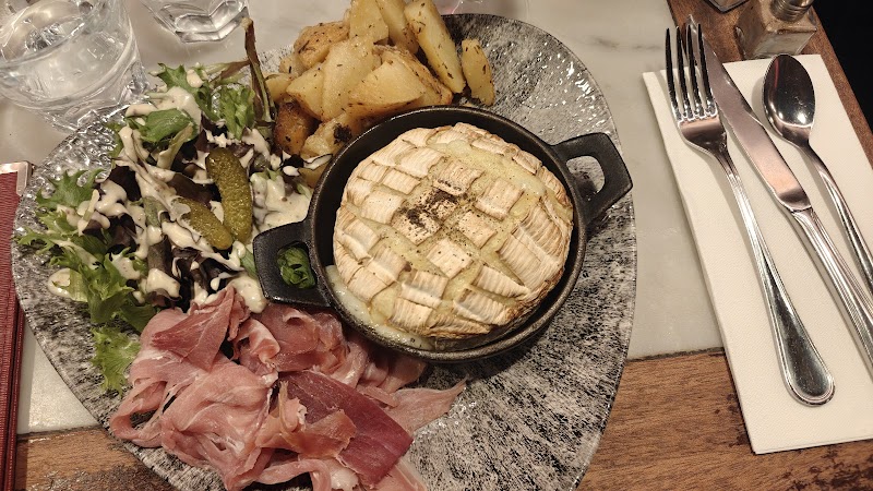 Restaurant Fiston – Bouchon Lyonnais (rue Saint-Jean) à Lyon, France