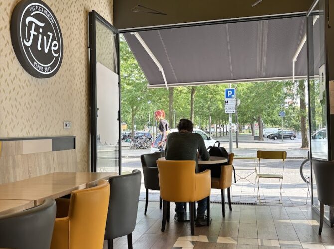 Restaurant Five Pizza Original – Strasbourg à Strasbourg, France