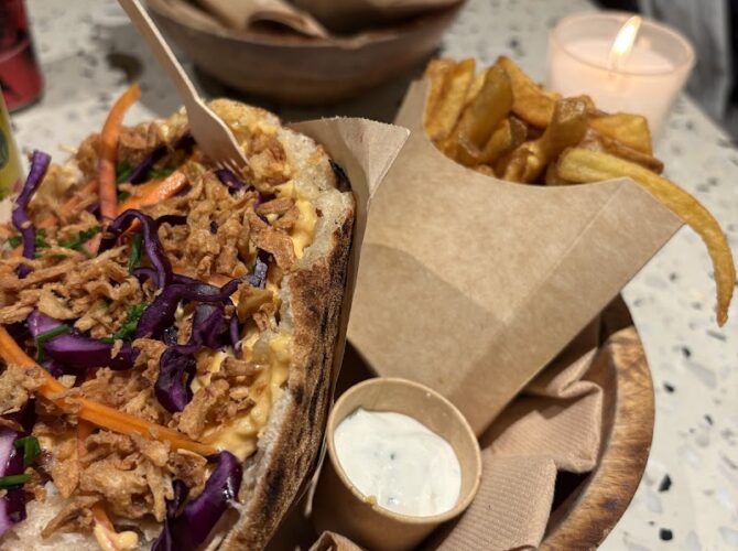 Restaurant Frau – kebab artisanal à Lyon, France